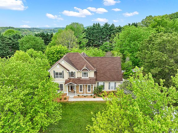5th image of 1043 Shadow Wood Ln