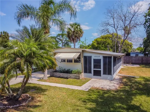 6828 Edgewater Dr, New Port Richey, FL 34652