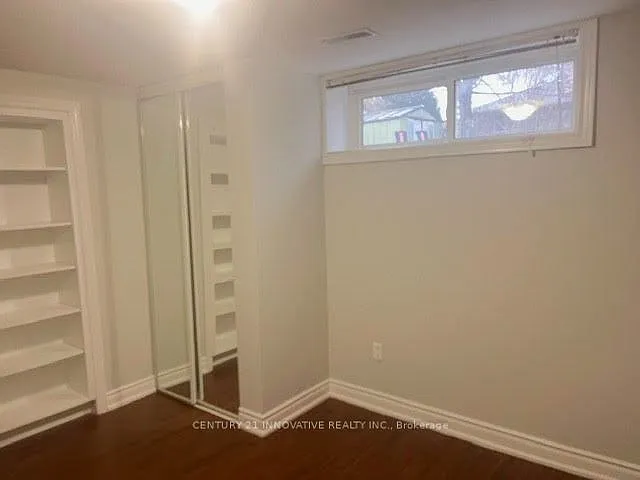 233 Brimorton Dr — Photo 5