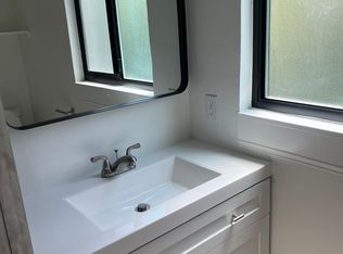 2418 Park Blvd APT 4, Oakland, CA 94606