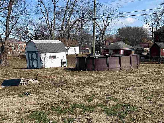 3rd image of 2067 S 4th St