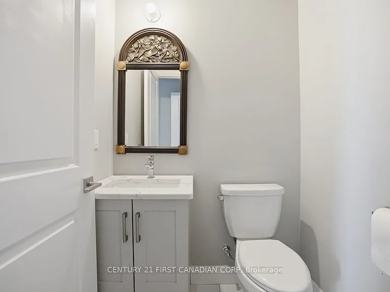 2775 Oriole Dr #UPPER — Photo 15