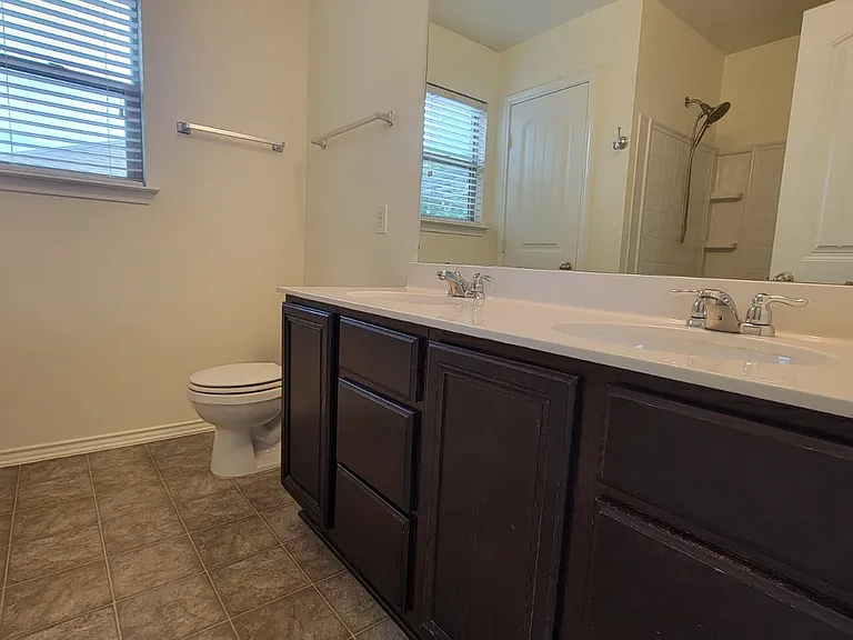 111 Jasmine Cv — Photo 19
