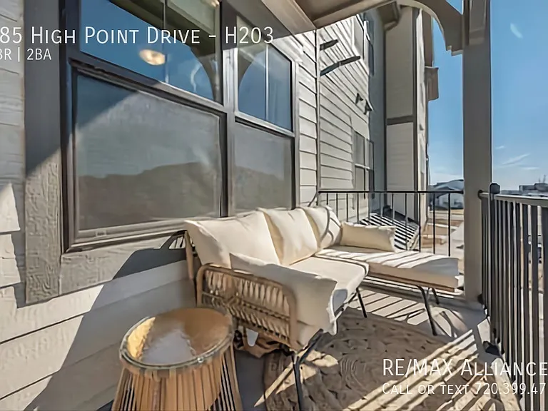 285 High Point Dr #H-203 — Photo 40