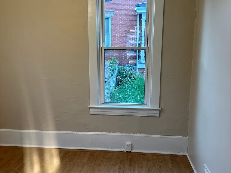 440 Center Ave — Photo 11