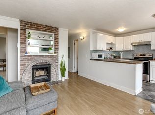 1020 S 230th St APT 107, Des Moines, WA 98198