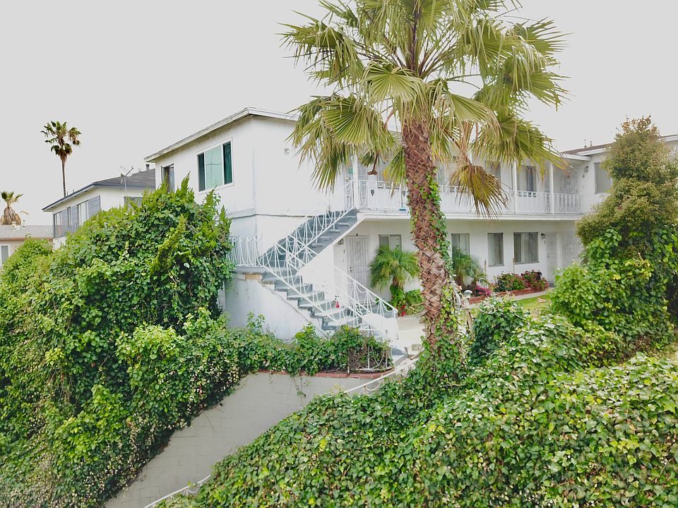 1st image of 7208 S La Cienega Blvd #2