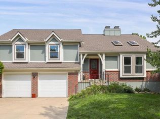 11627 Lucille St, Overland Park, KS 66210