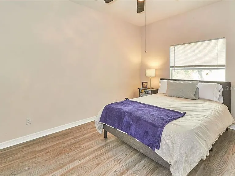800 E Baker St — Photo 16