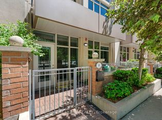 9 Bastion St, Toronto, ON M5V1A4