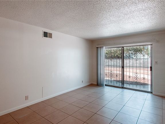 4th image of 2472 Palma Vista Ave
