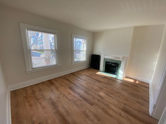 2nd image of 269 Richmond Ave APT 2