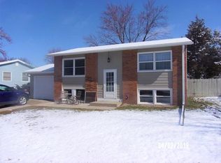 405 Broadmoor Dr, Norfolk, NE 68701