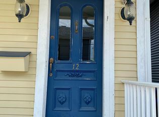 12 W Narragansett Ave #3, Newport, RI 02840
