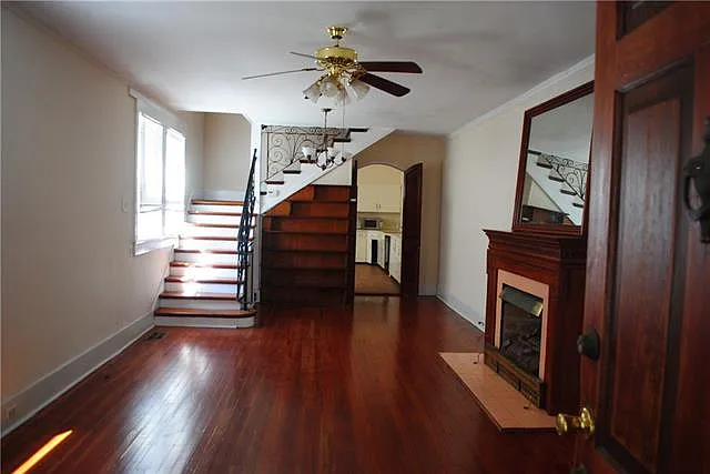 2328 Nashville Ave — Photo 8