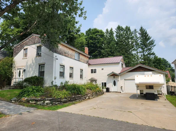 56 Chamberlain Street, Brewer, ME 04412