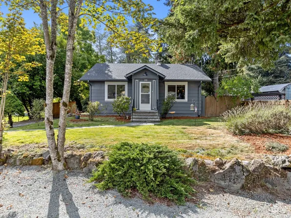 33 SW 130th Place, Burien, WA 98146