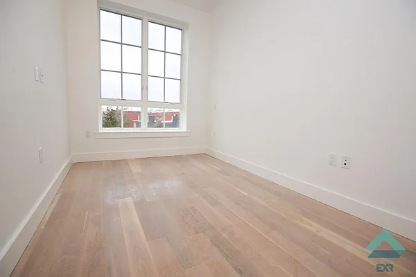 Rented by EXR | media 11