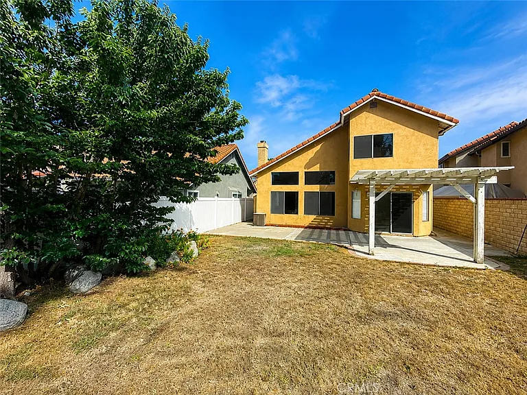 15583 Oak Springs Rd — Photo 47