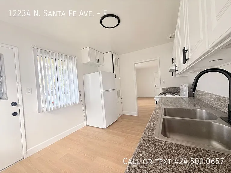 12234 N Santa Fe Ave #F — Photo 4