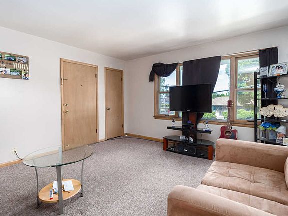 3rd image of 5968 S Quality Ave #A