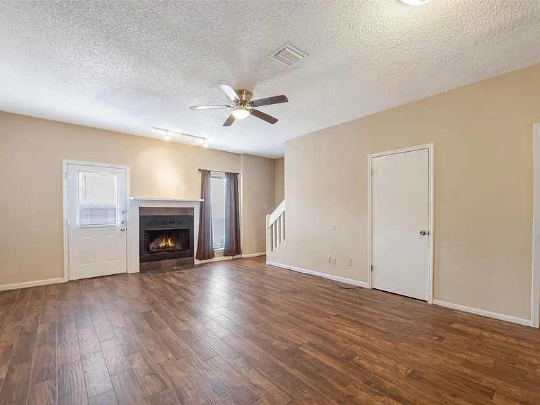 12400 Brookglade Cir #15 — Photo 12