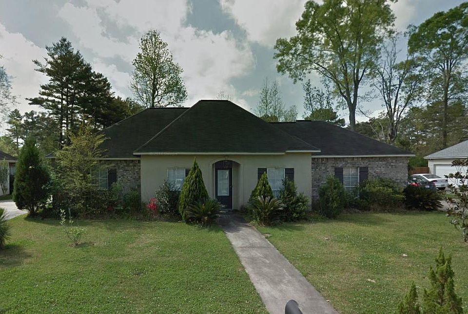 1st image of 36329 The Bluffs Ave