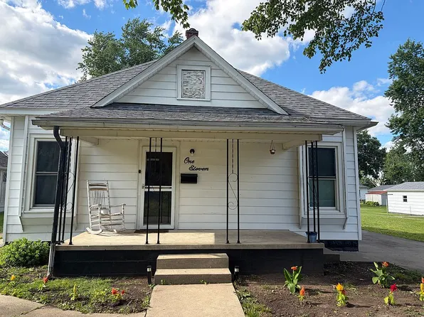 111 E 9th St, Georgetown, IL 61846