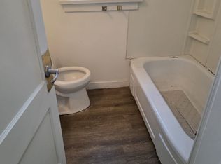 1428 Queen St, Regina, SK S4T4B8