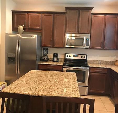 4th image of 9415 Silver Buttonwood St