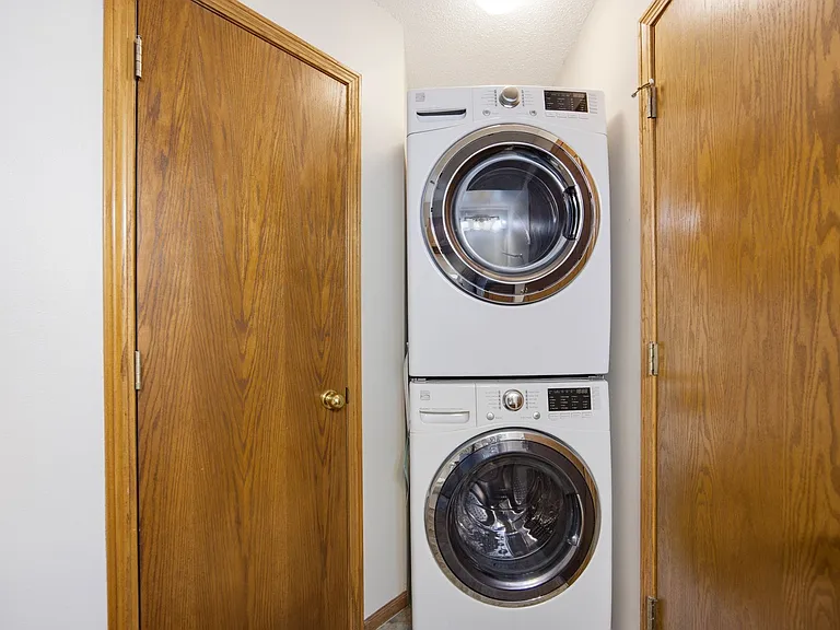 401 SE Lowell Dr #4 — Photo 24