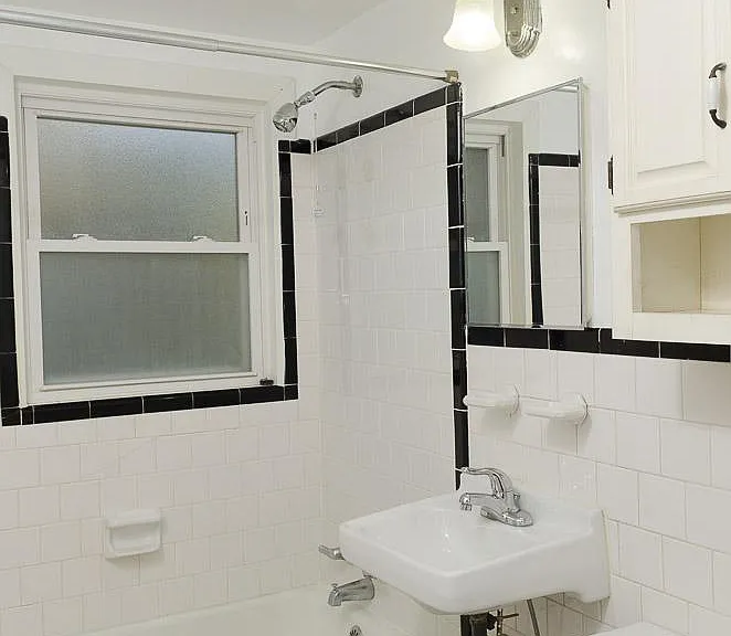 810 Jackson Ave #B — Photo 15