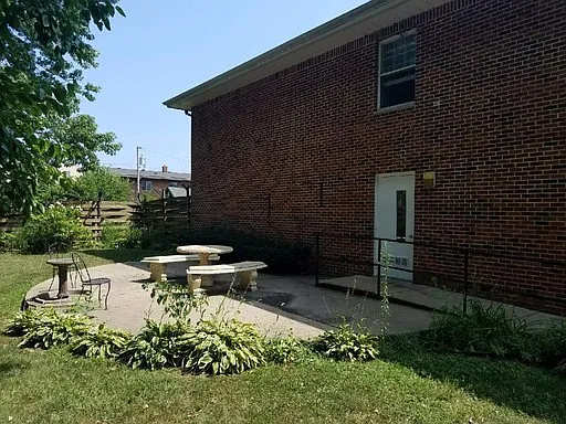 501 W. Grand Ave. — Photo 3