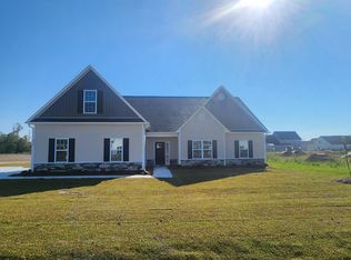 2019 Sharpnose Ct, New Bern, NC 28562