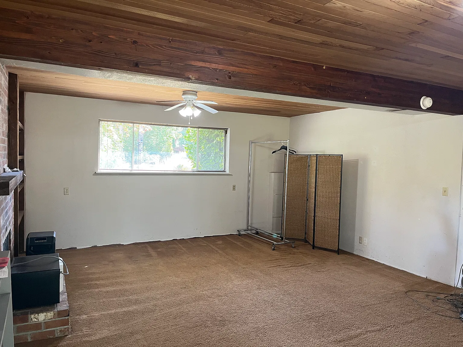 3 bed, 2.5 bath, 1480 sqft, $1,200 — Photo 4