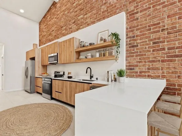 200 S. Cynthia Street, 200 S Cynthia St #C, McAllen, TX 78501