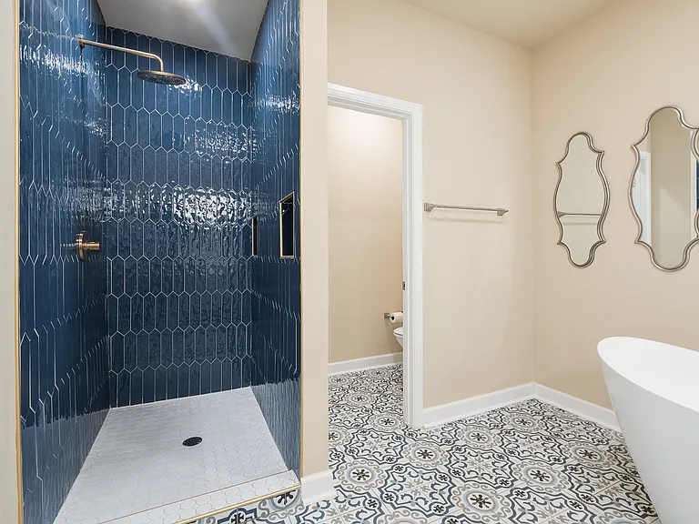 807 Hollywood Ave — Photo 26