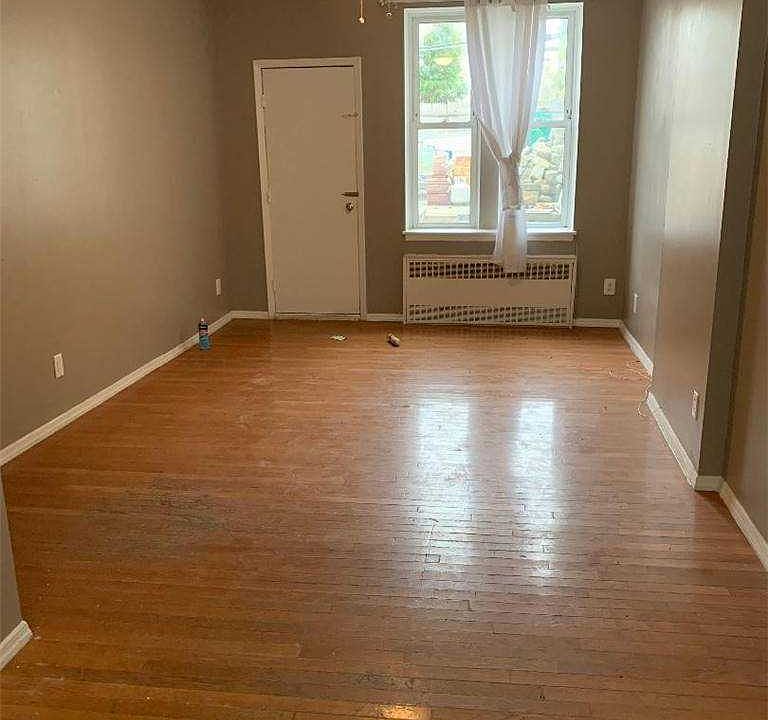 1st image of 8637 120th St