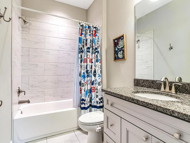 3423 W San Pedro St — Photo 15