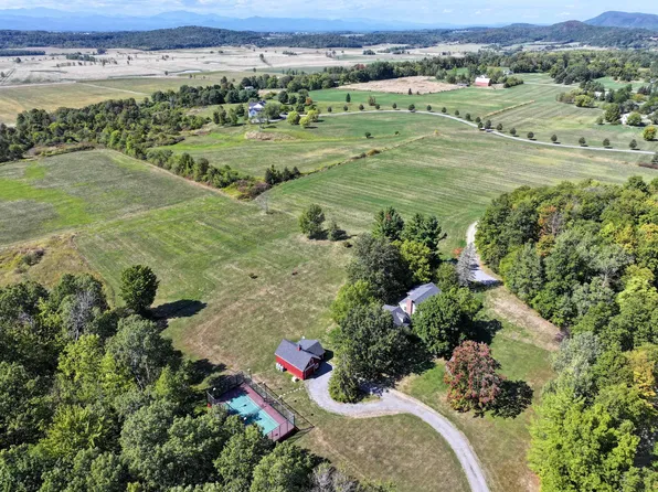 1691 N Bingham Street, Cornwall, VT 05753