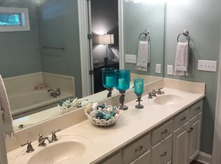 332 Springhill Woods Dr E, Mobile, AL 36608