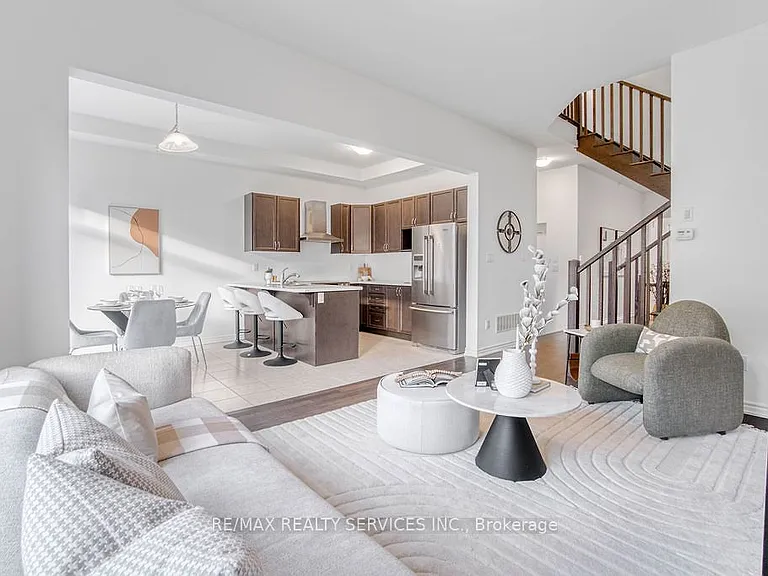 9 Copeman Ave — Photo 14