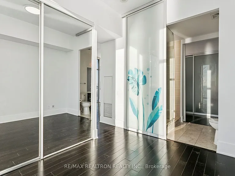103 The Queensway #2805 — Photo 19