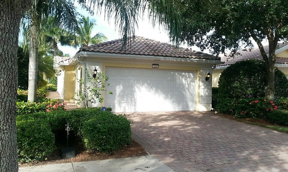 Capri Model/two car garage