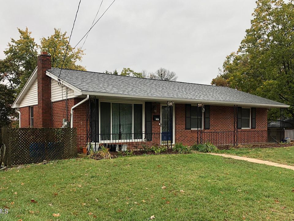 1st image of 2207 Melody Dr