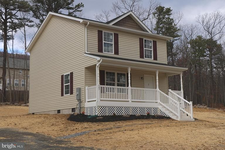 1st image of 504 Pheasant Dr