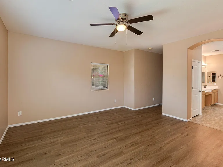 613 W Stanley Ave — Photo 21