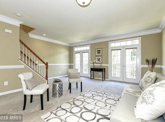 2nd image of 7817 Locust Leaf Ln