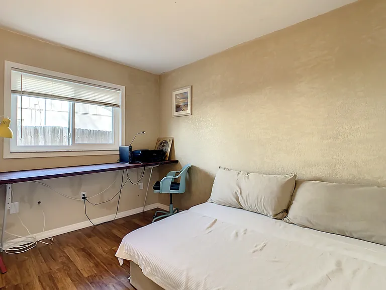 2437 Arapaho St — Photo 37