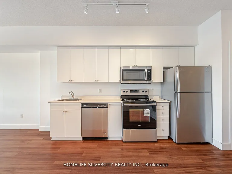 1 Wellington St #315 — Photo 9
